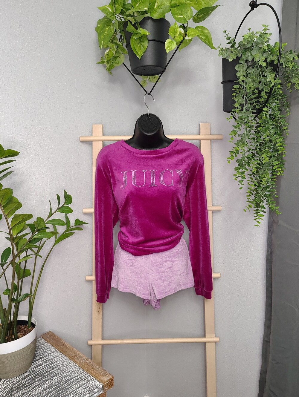 Y2k Juicy Couture Sleepwear Bundle, Sweater And Shorts, Size Large